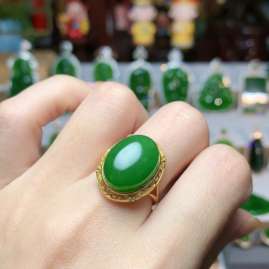 未镶嵌戒指和田玉（碧玉）