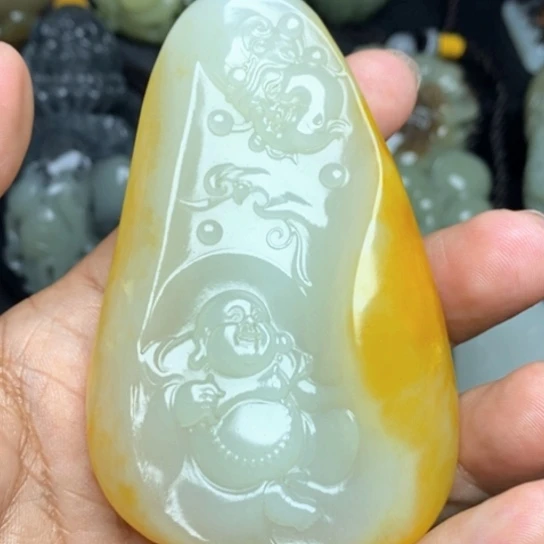 颈饰未镶嵌和田玉