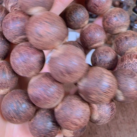 藤类2.0降真香白绿油虫蛀满结晶