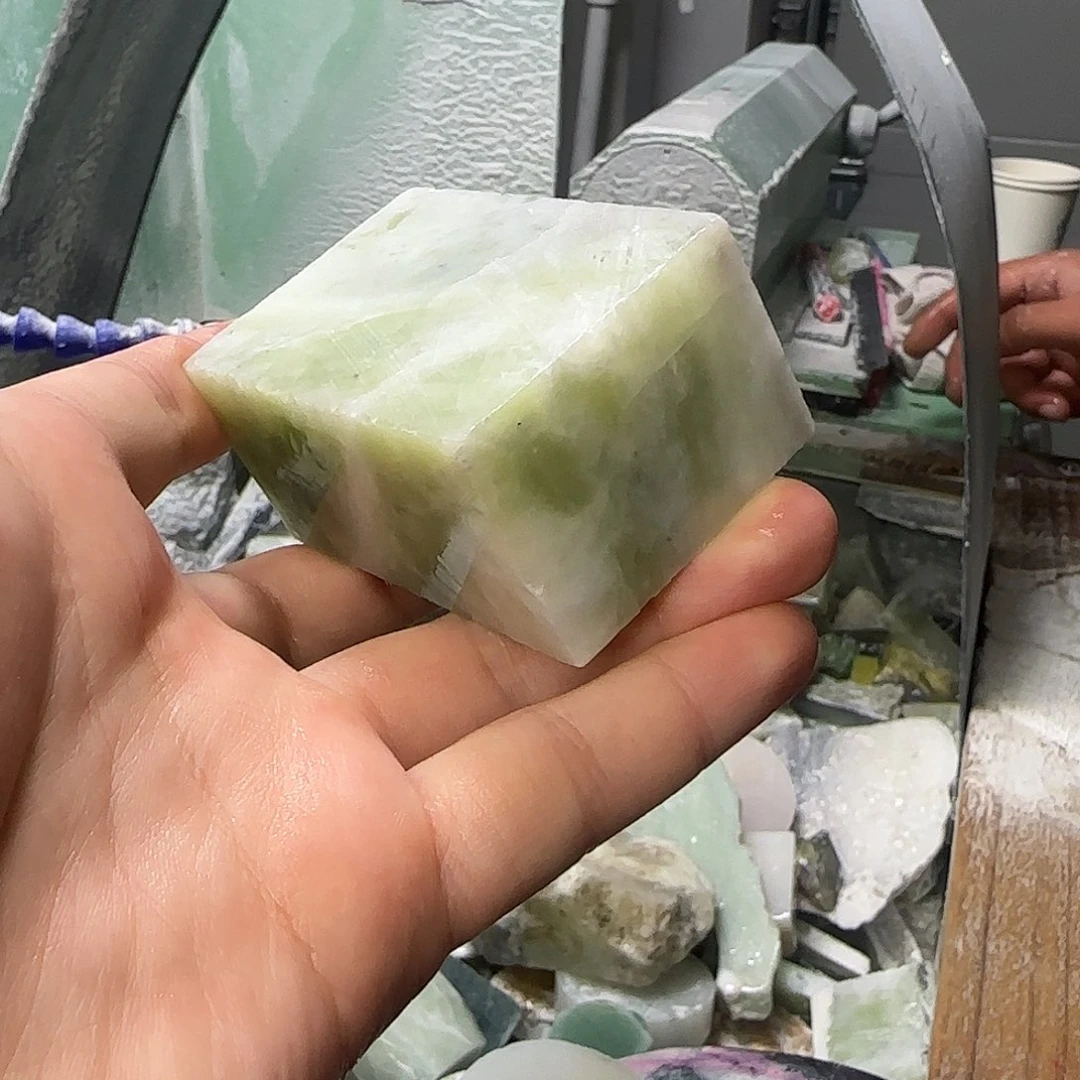 长石玉未镶嵌原石