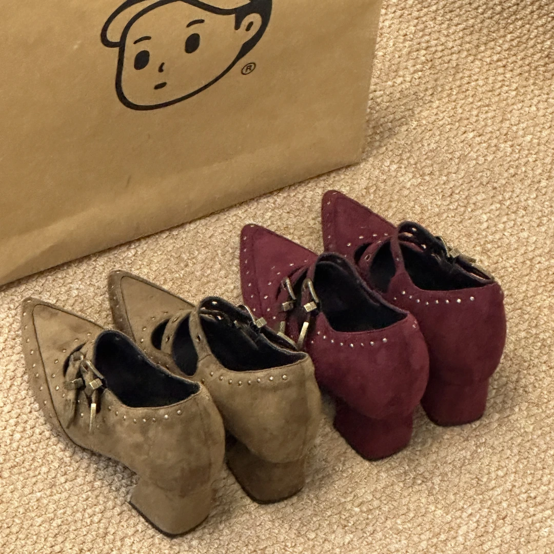 晚睡兰·内增高10cm复古皮带扣秋冬法式玛丽珍鞋绒面尖头铆钉单鞋