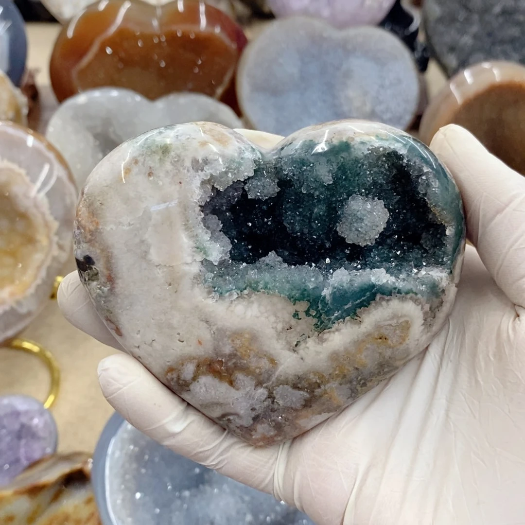 水晶天然水晶摆件爱心未镶嵌