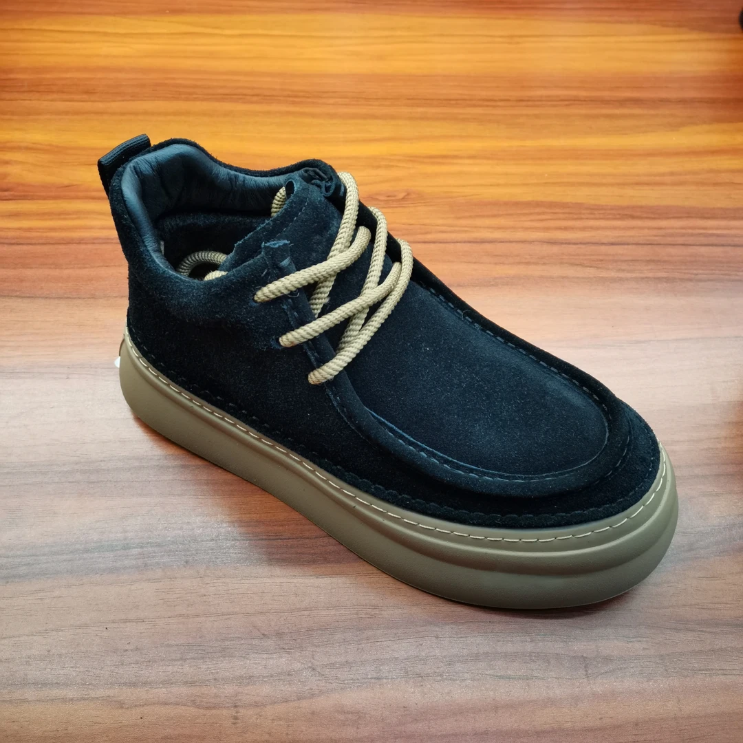 广州时尚爆款男鞋，头层翻毛牛皮制作（加棉）皮鞋码下单