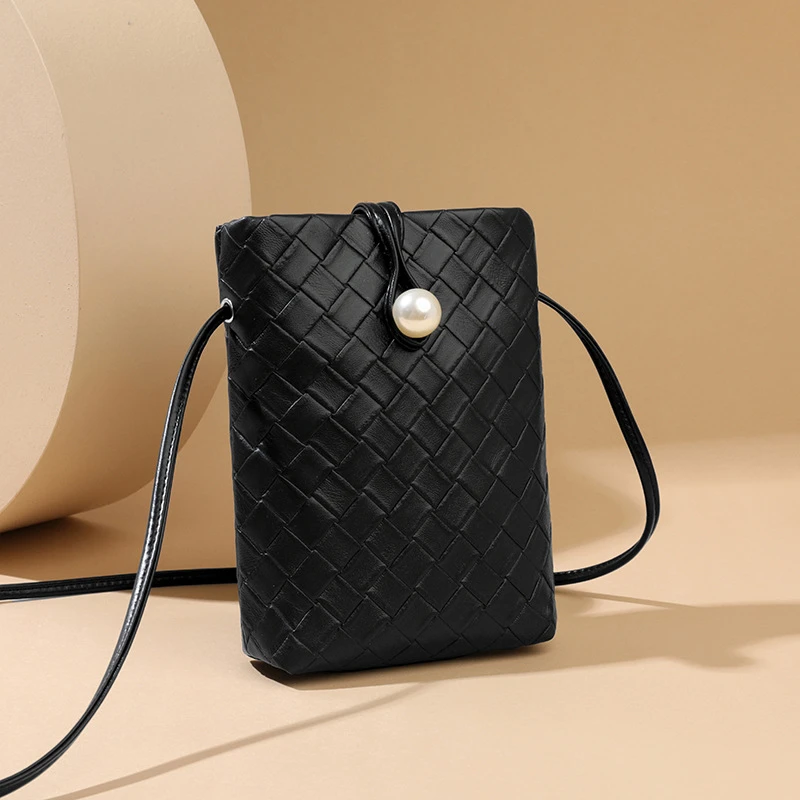 真皮质感百搭气质女包手机包2025新款编织斜跨包单肩包休闲妈妈包