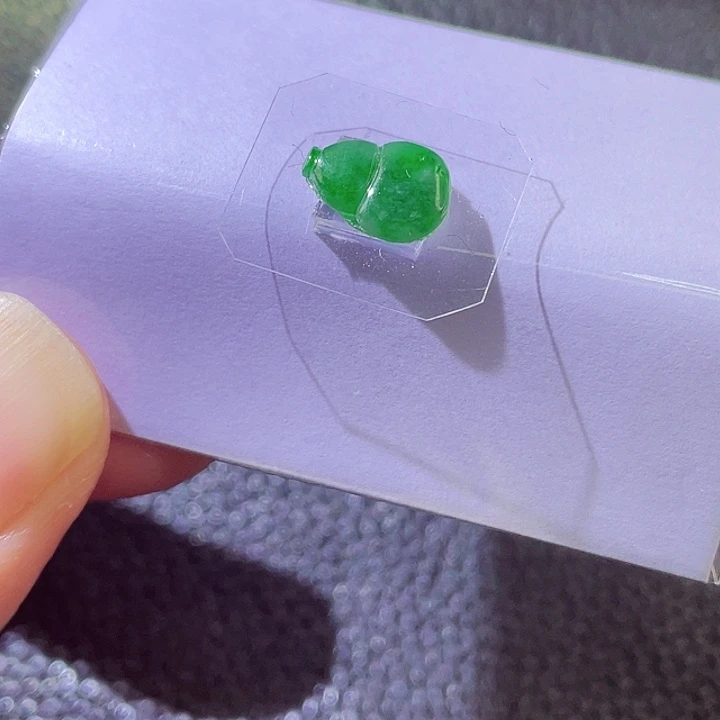 未镶嵌定制翡翠翡翠
