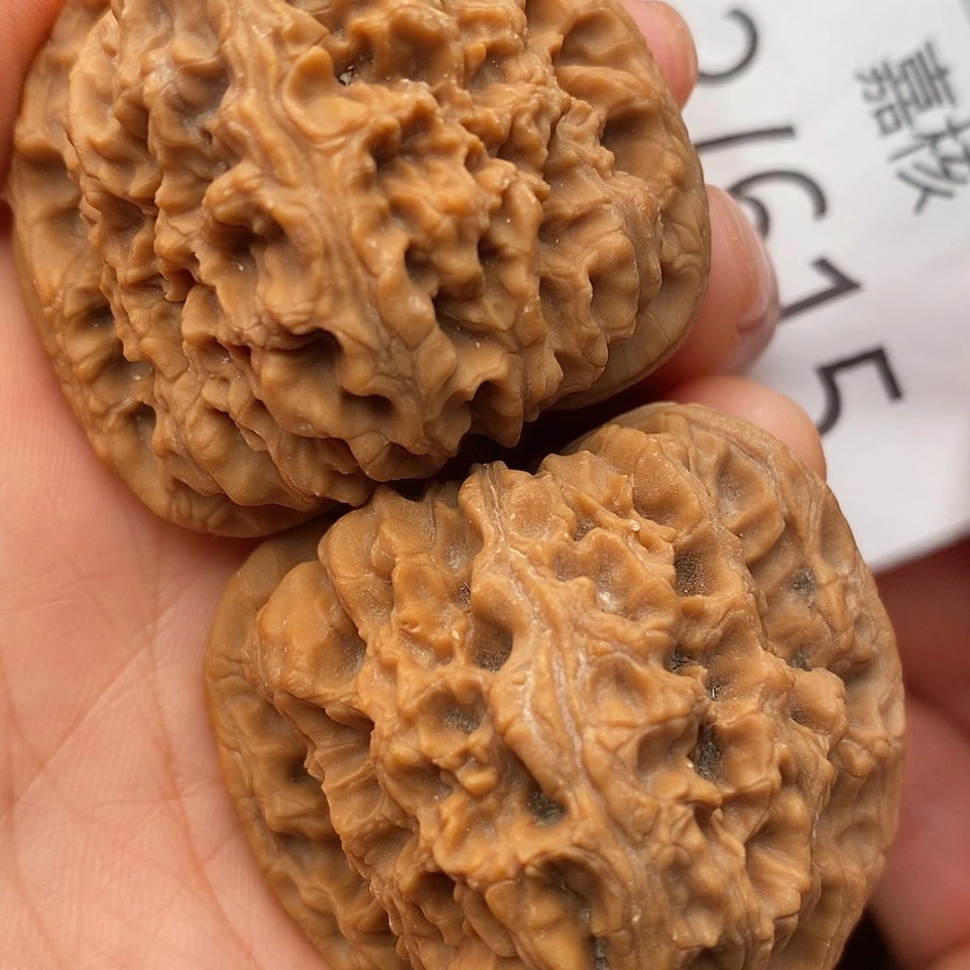 把件文玩核桃42三角疆