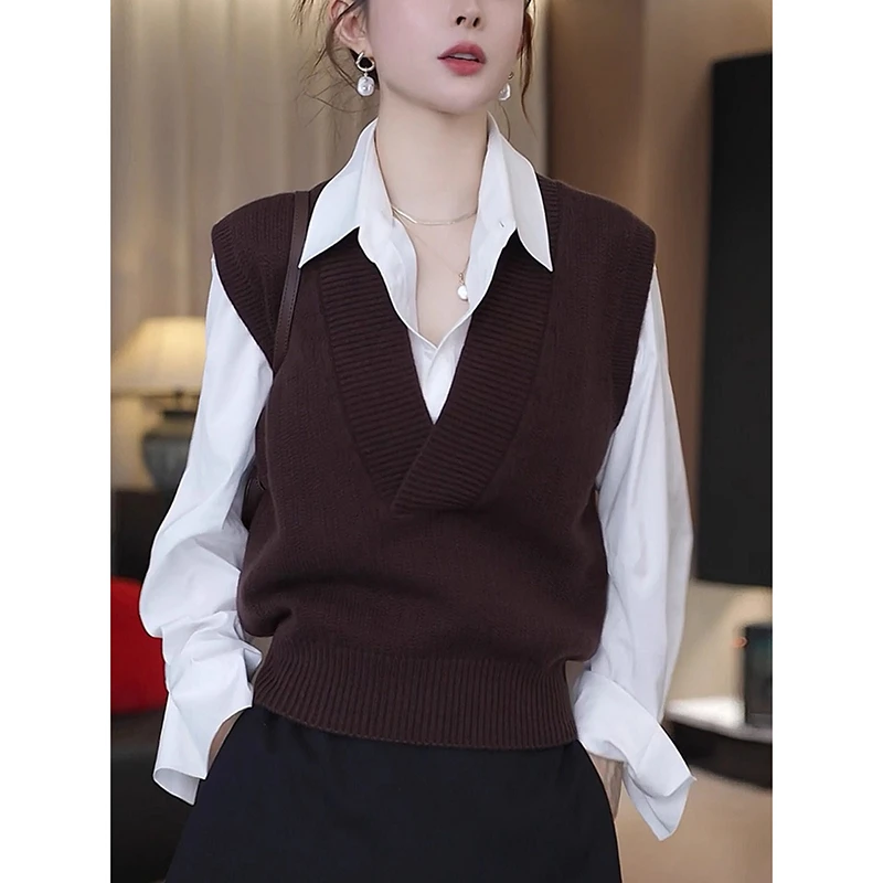 v领马甲2025秋季新款复古针织背心潮流叠穿坎肩上衣洋气马夹女装