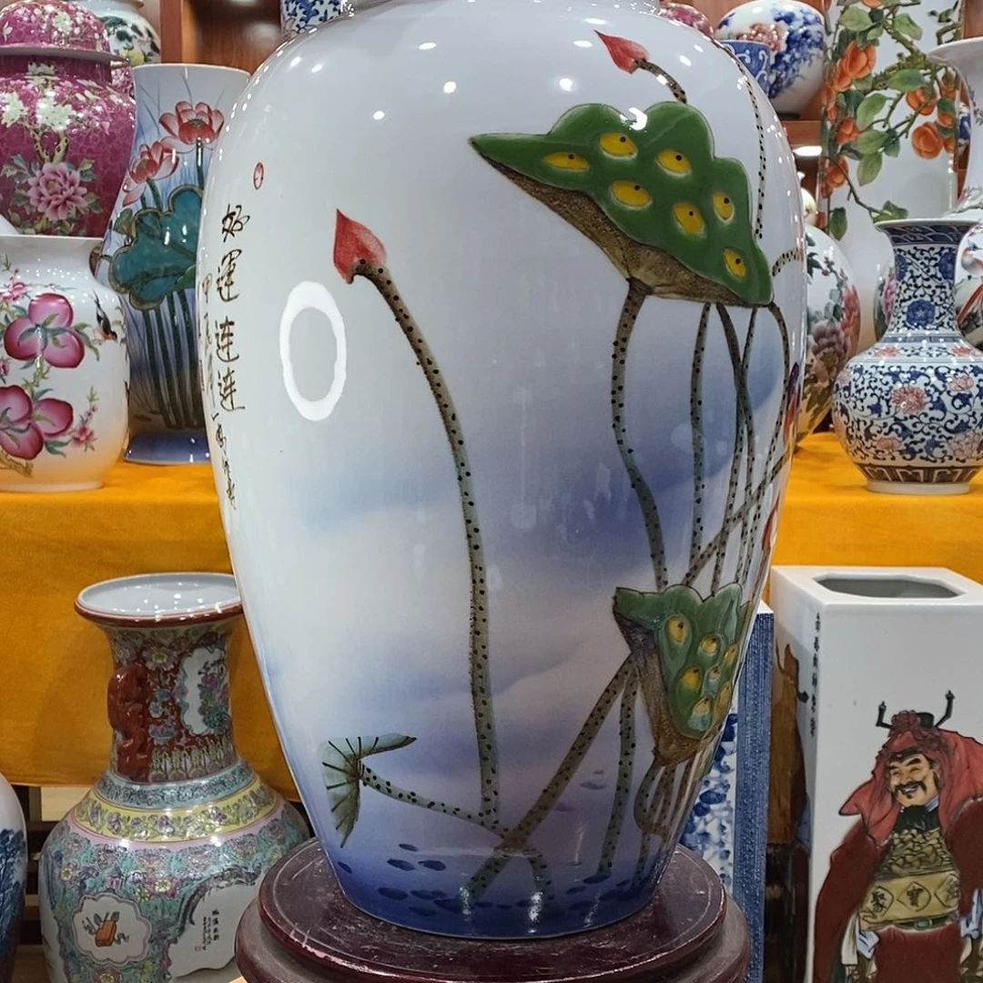 摆件期**耘景德镇陶瓷冬瓜瓶