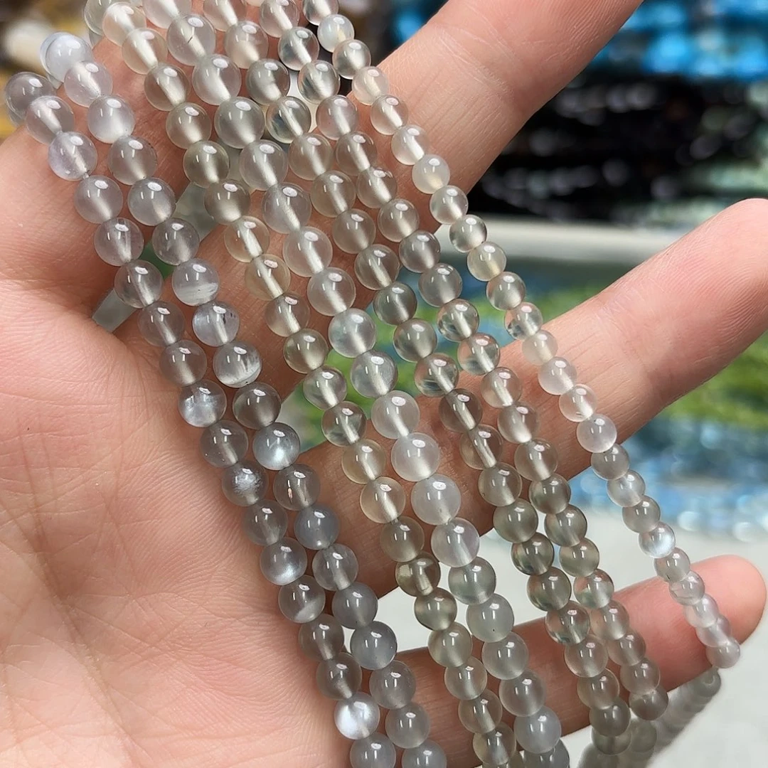 玛瑙/玉髓未镶嵌珠宝半成品银月光圆珠一条随机