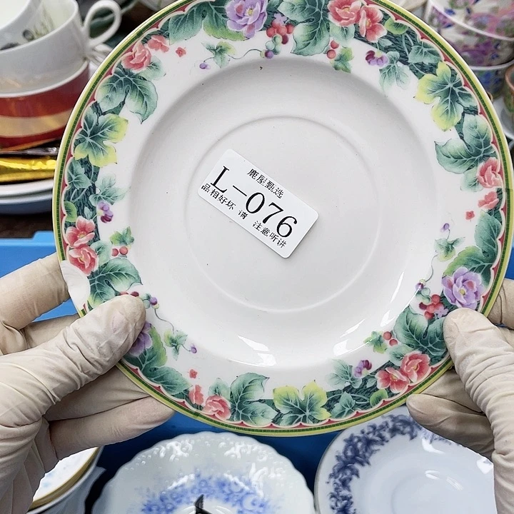 草****淋76 美丽的咖啡杯碟子呀