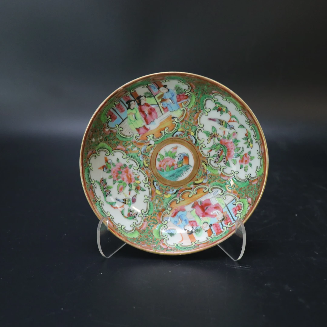 Lot.25120720清晚期广彩开窗人物花鸟纹赏盘 直径：约13.2cm