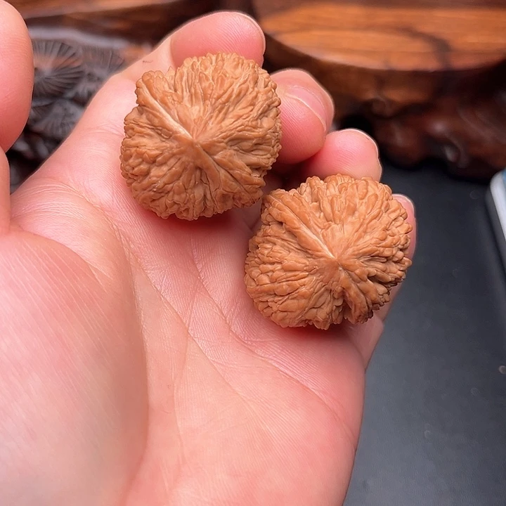 桃核把件核桃大蒜32