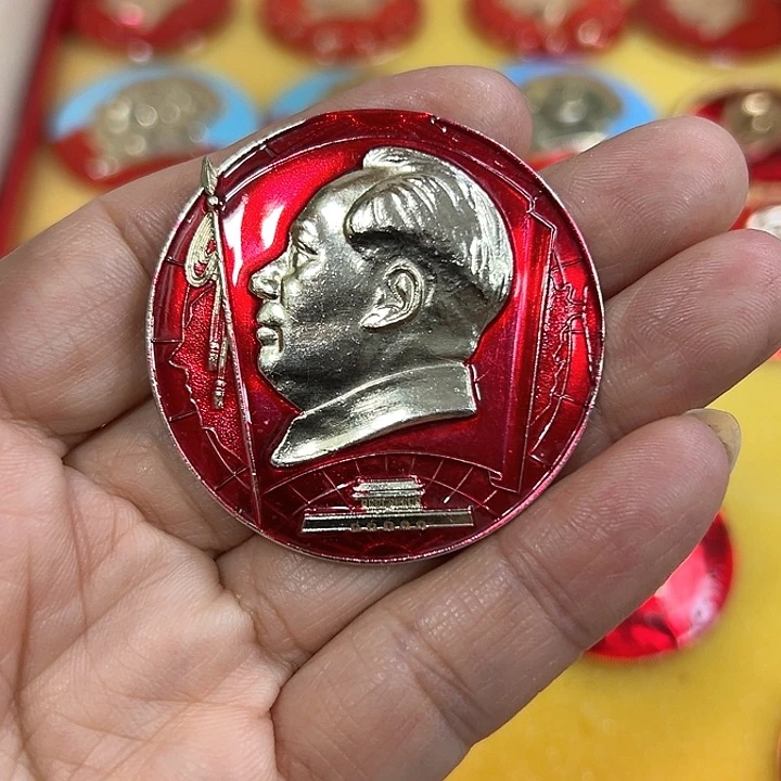 其他普通金属柱*哥纪念章 纪念章