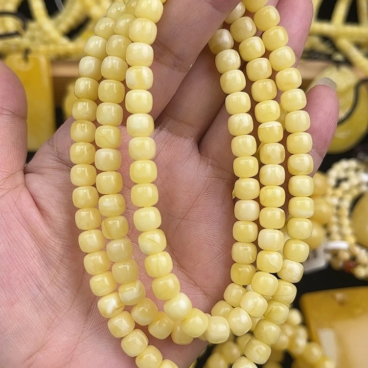 琥珀颈饰未镶嵌琥珀