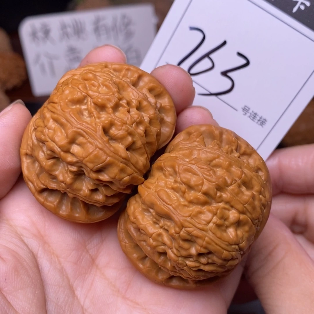 把件文玩核桃763闷尖白狮子头4.7