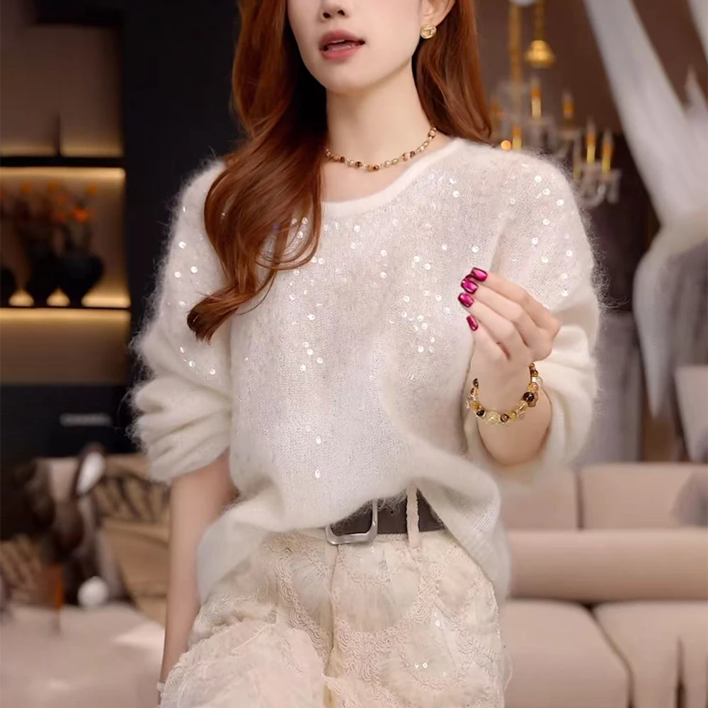 2025秋季白色毛衣女士软糯显瘦洋气高级感重工亮片打底针织衫上衣