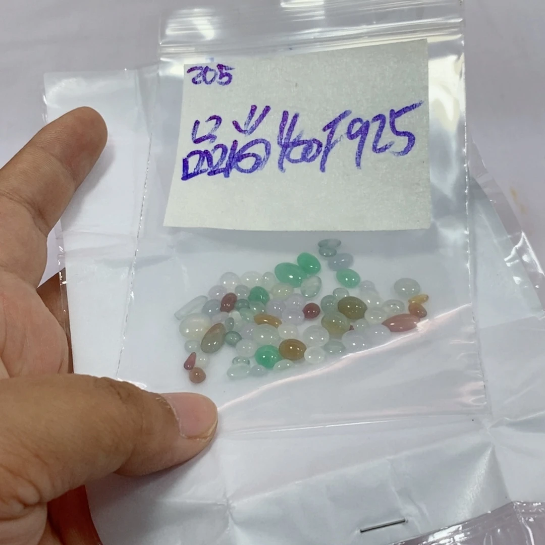 品***）定制翡翠未镶嵌不
