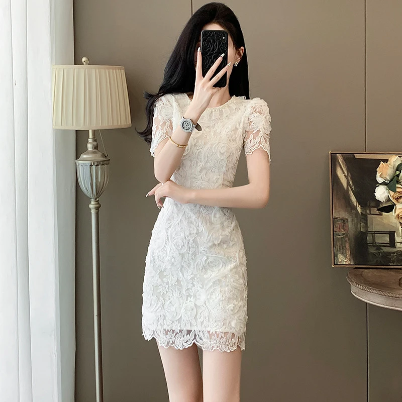 白色连衣裙女夏季2025新款小个子轻奢高级感小香风巨好看气质裙子