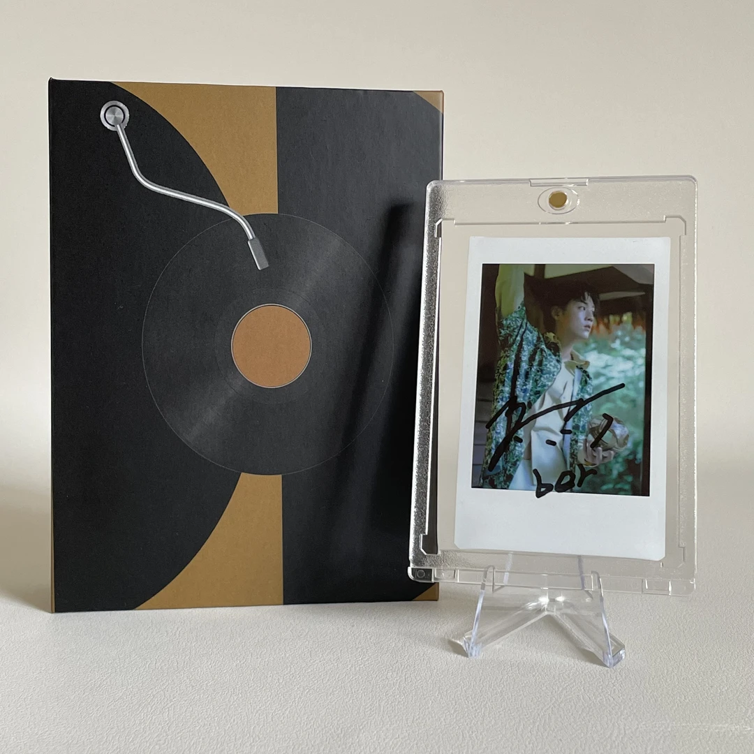 A4914【陈少熙】白边 正品签名3寸拍立得照片