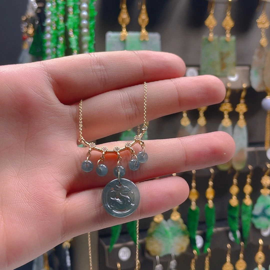 翡翠未镶嵌耳饰翡翠