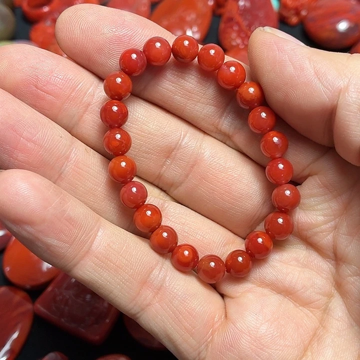 毛****南红玛瑙未镶嵌富甲