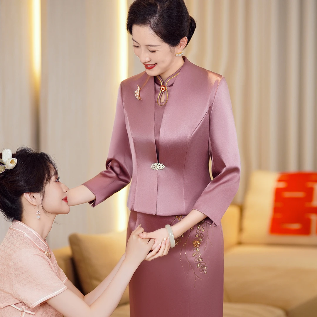 结婚衣服妈妈喜服婚宴礼服高贵年轻款套装旗袍喜婆婆婚礼服两件套