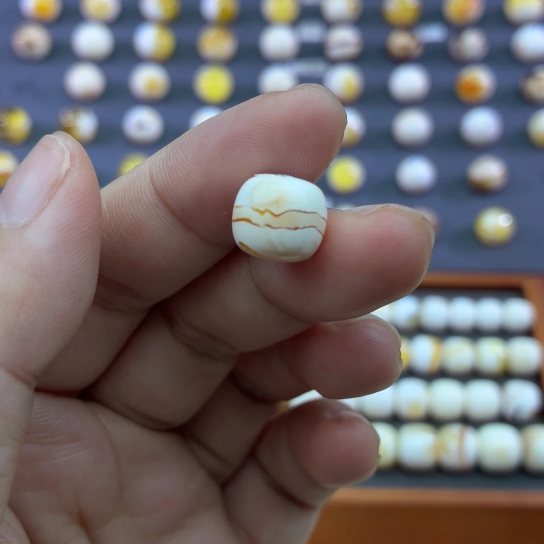 琥珀未镶嵌裸石11老型