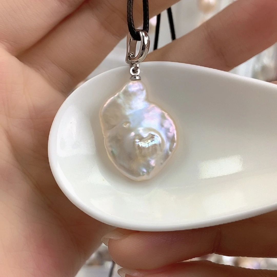 淡水珍珠未镶嵌吊坠(赠链)