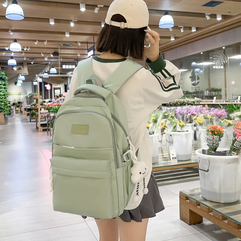 书包百搭大学生女款大容量新款背包简约防水轻便高颜值通勤书包