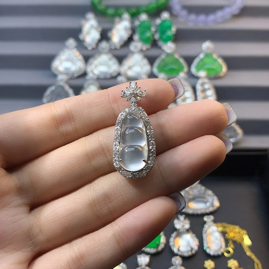 石英质玉银S925镶嵌颈饰