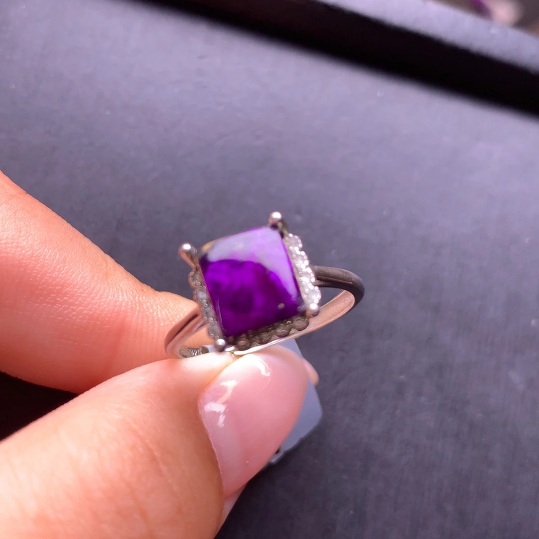 银S925镶嵌苏纪石（舒俱来）戒指