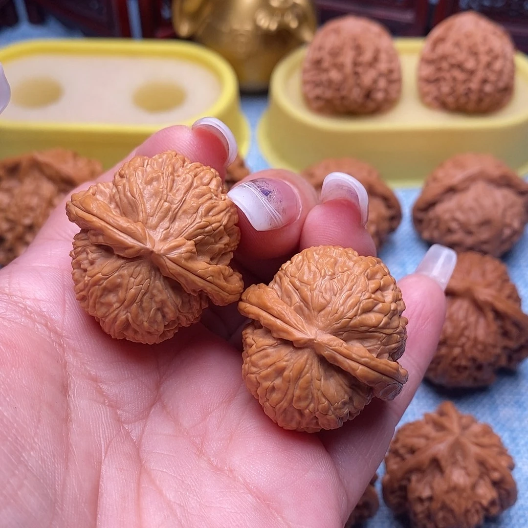 把件文玩核桃毕业白狮子34尺全品