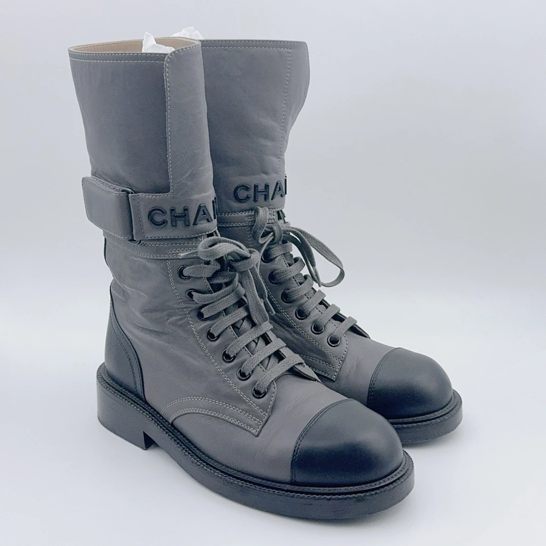 95新 Chanel/香奈儿 36码/黑灰字母logo系带马丁靴/ys00478