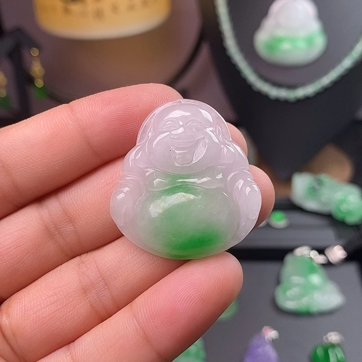 翡翠未镶嵌吊坠(赠链)