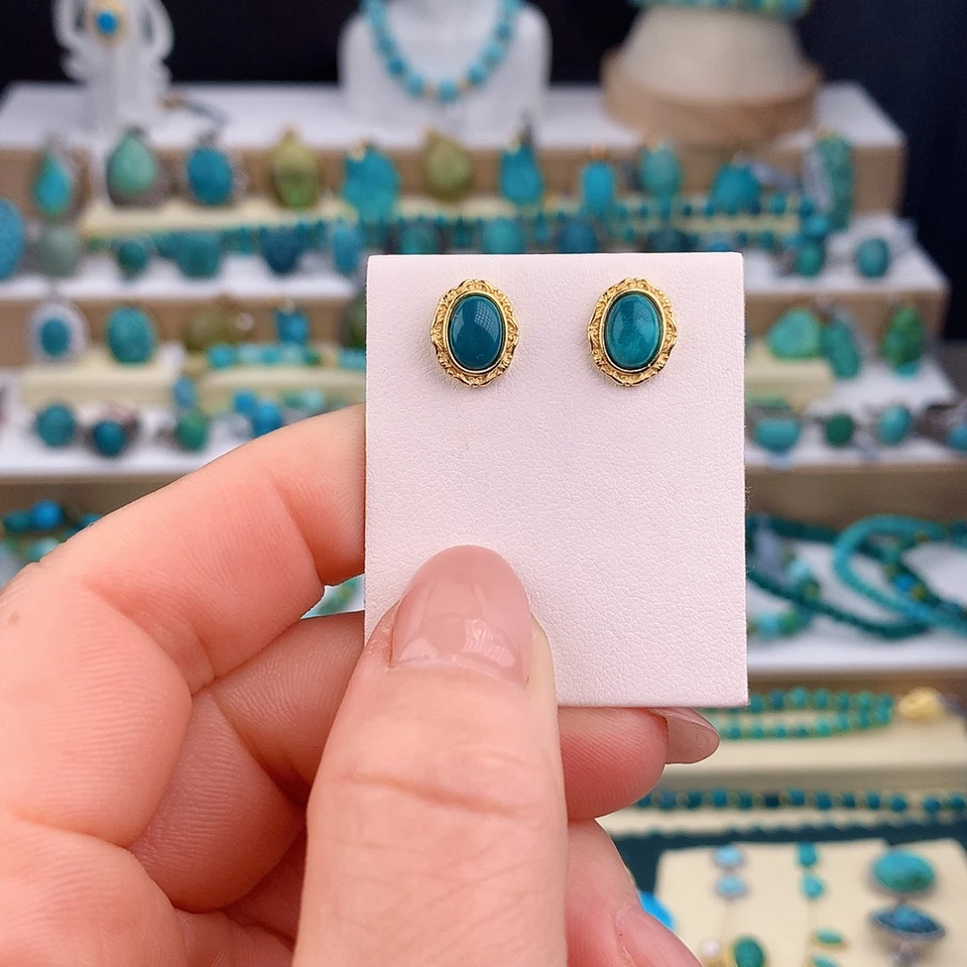 绿松石未镶嵌耳饰