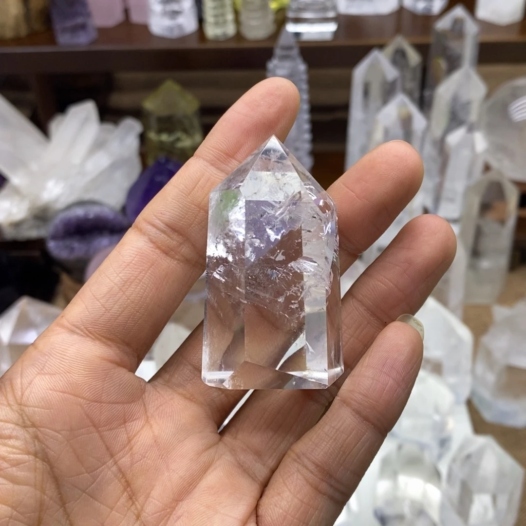 水晶珠宝半成品未镶嵌小*白水晶柱