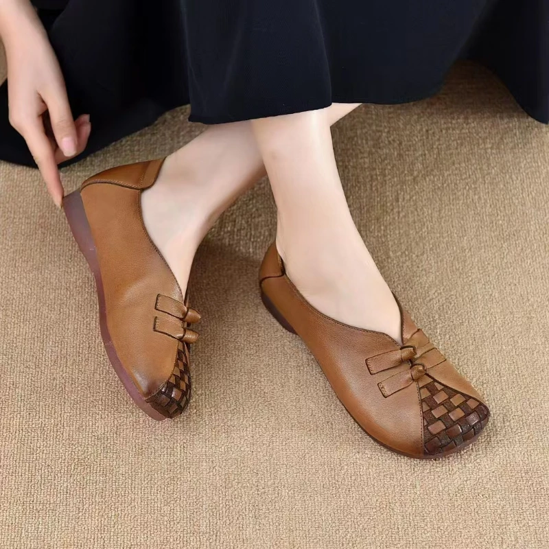 头层牛皮复古民族风单鞋女2025春季新款软底舒适一脚蹬妈妈鞋
