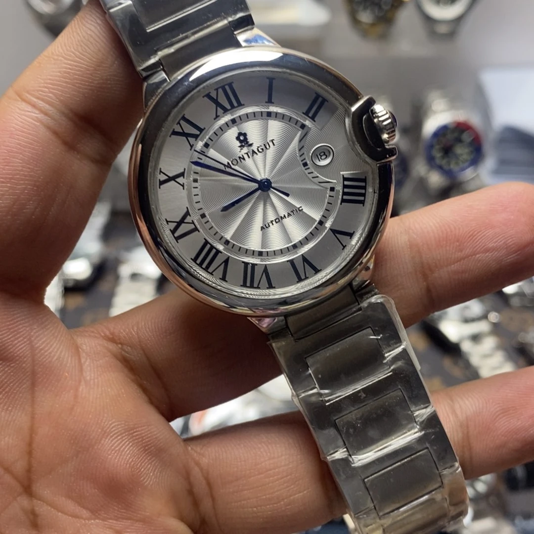 自动机械机芯锻造碳钢全自动机械手表一只