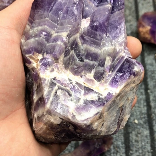 用***0水晶未镶嵌珠宝半成品