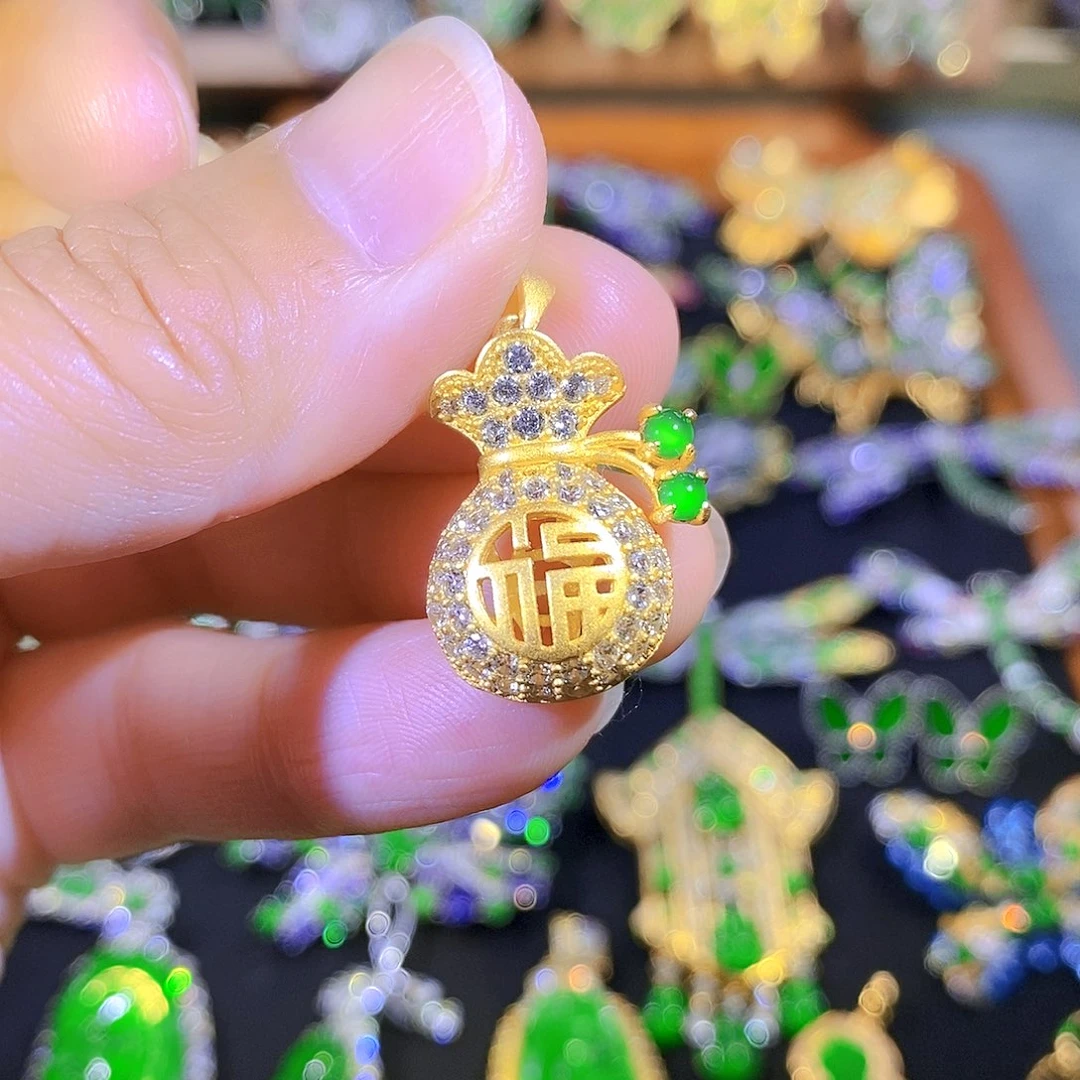 颈饰银S925镶嵌翡翠