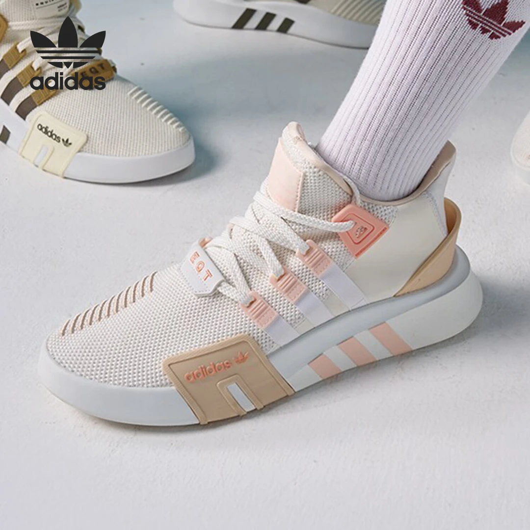 ADIDAS/阿迪达斯三叶草男女同款防滑透气百搭中帮运动鞋 JI4273