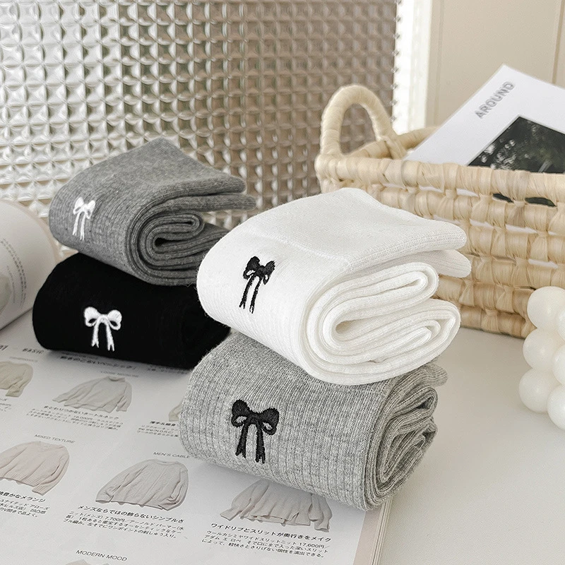 刺绣蝴蝶结小腿袜四季款袜纯色棉中筒袜黑色jk袜子女健身