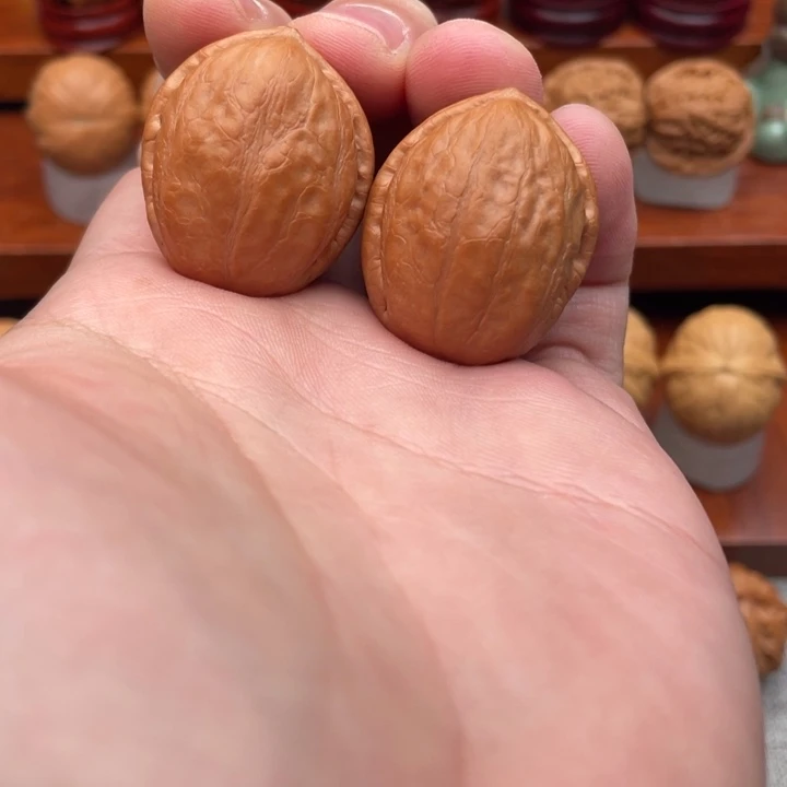 文玩核桃把件大枣