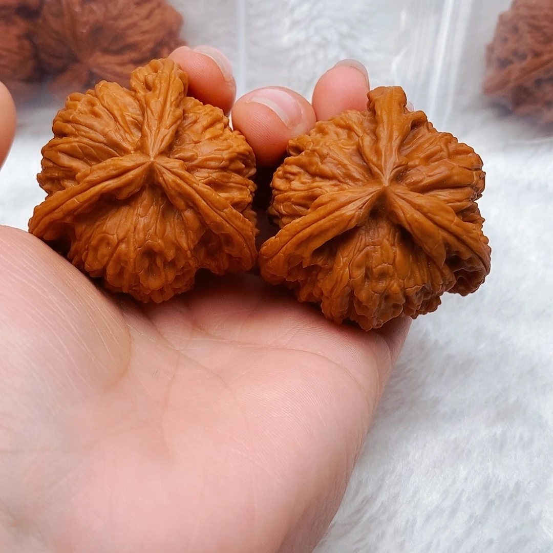 今***天文玩核桃吊坠三棱