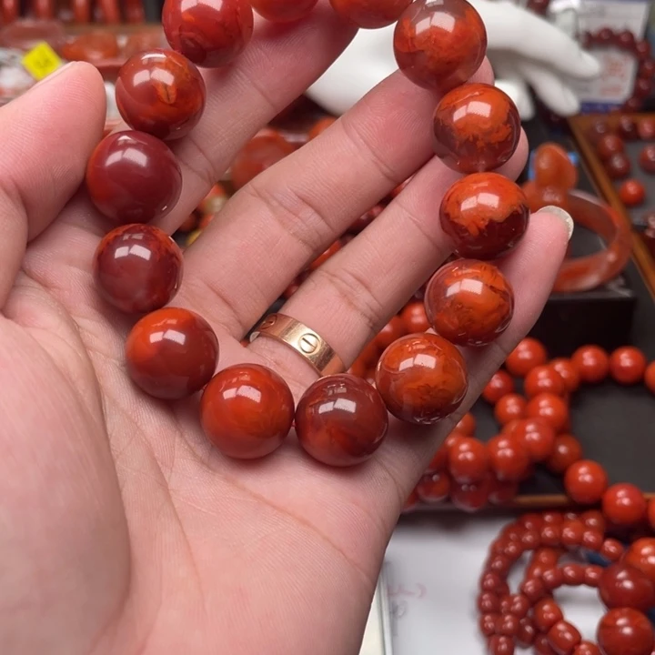 南红玛瑙未镶嵌手链