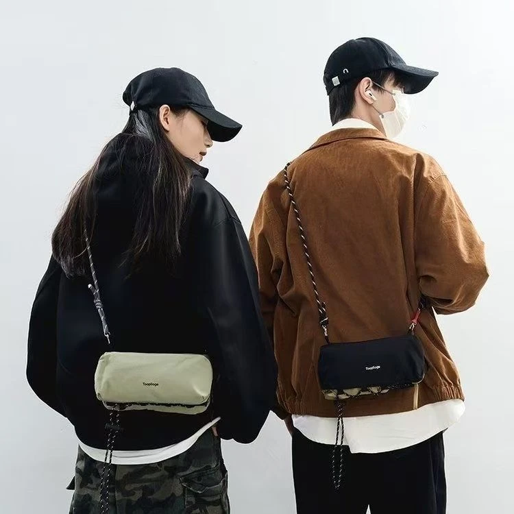 户外便携运动挎包新款设计感水杯包斜挎包女潮牌百搭单肩水壶包qy