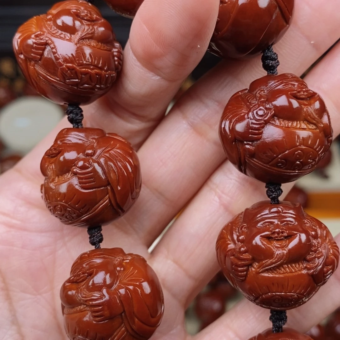 北***步吊坠橄榄核八宝财神