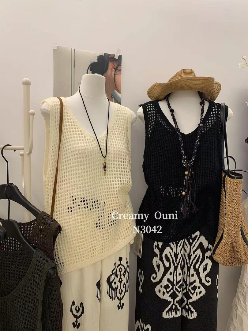 杨杨 夏季清凉镂空V领背心N3042