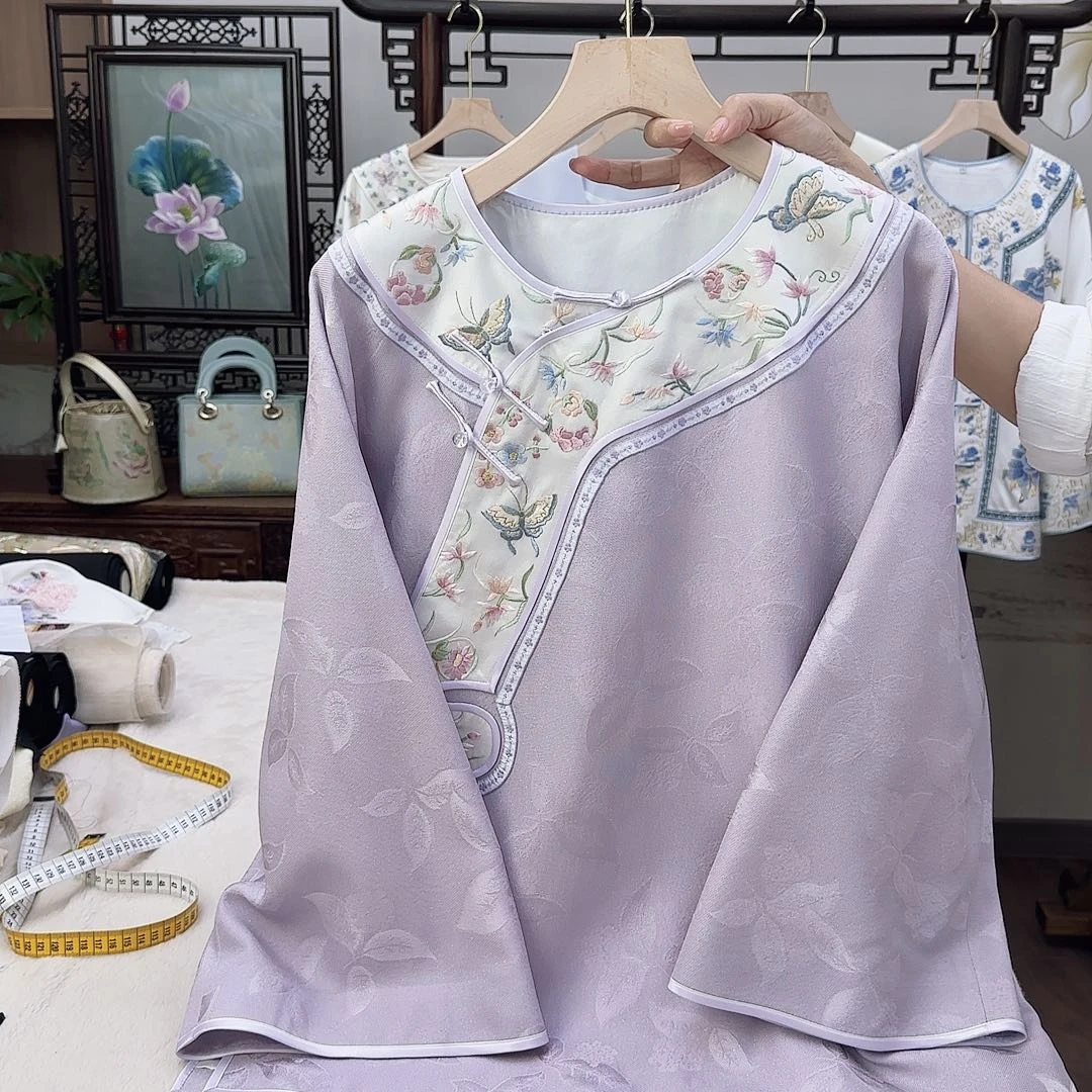 22号。苏绣真丝罗太太服