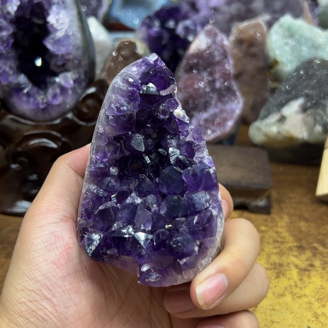 晶体大型摆件未镶嵌